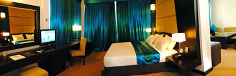 Peacock Beach Hotel Хамбантота Екстериор снимка