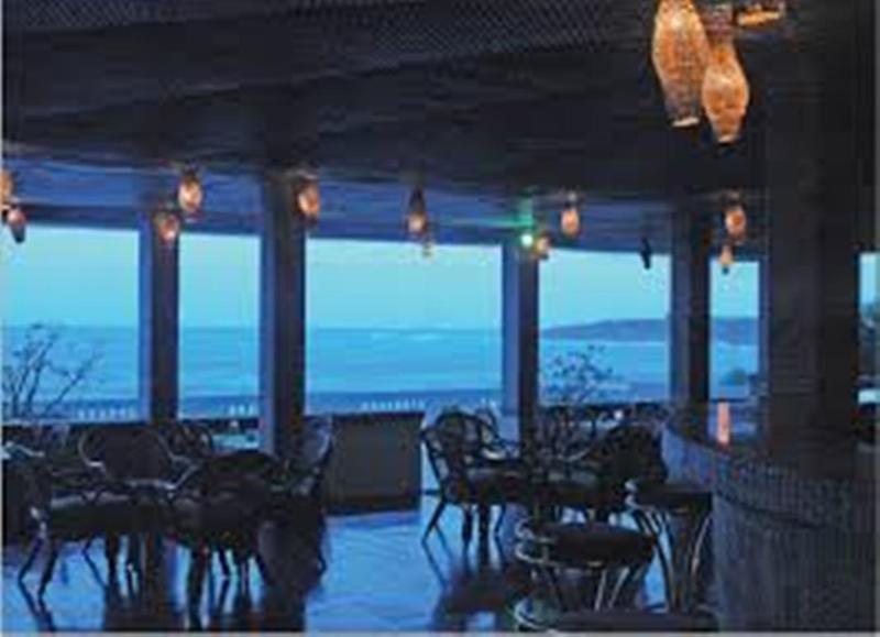 Peacock Beach Hotel Хамбантота Екстериор снимка
